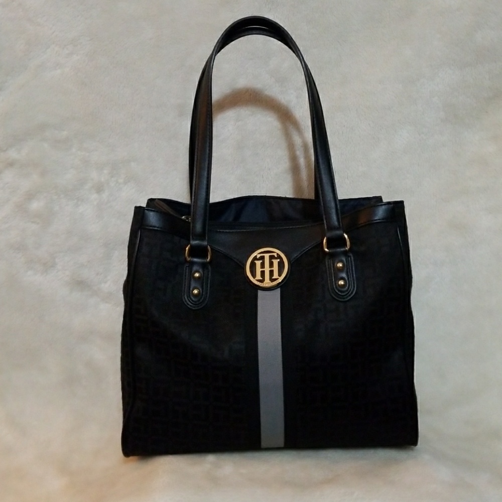 Tommy Hilfiger Purse